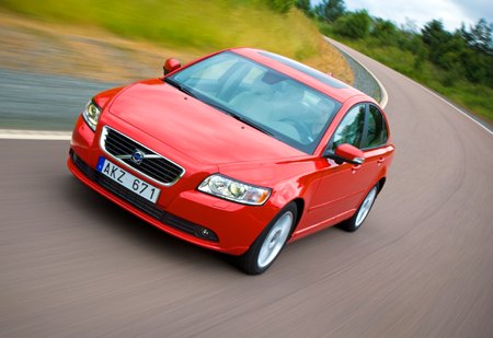 volvo s40 review