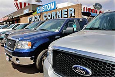 ford and gm dealers surrender franchises for used car profits