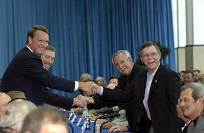uaw and gm strange bedfellows