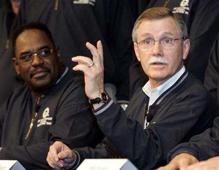 uaw leaders fall into line on chrysler contract mostly