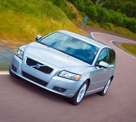 Hot-blooded Volvo V50 SV Concept Car Debuts at 2004 Specialty Equipment  Manufacturers Association Tradeshow - Volvo Car USA Newsroom