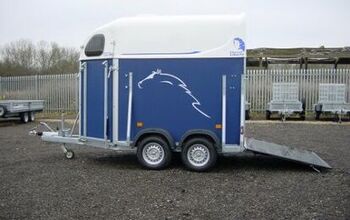 North Wales Police Hide Speed Camera in Horse Trailer