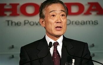 Honda CEO Trash Talks Toyota Prius