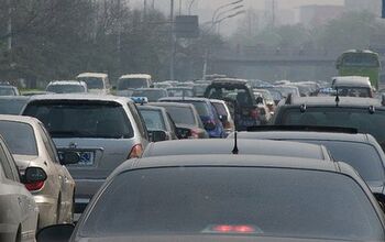 Chinese Military Dictatorship Bans Car Pollution, Manages New Car Market