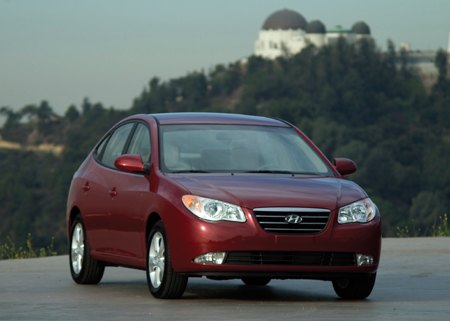 Comparo: 2009 Hyundai Elantra Vs. 2009 Kia Spectra