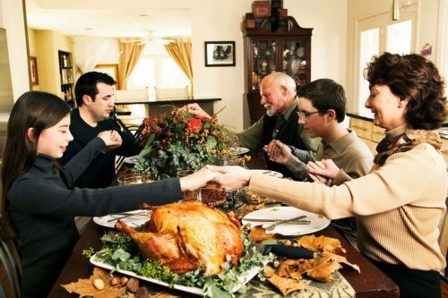 give thanks sales down only 28 percent in november