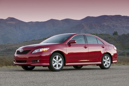 review 2009 toyota camry se