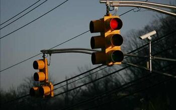 Texas: Accidents Increase at Controversial Red Light Camera Intersection