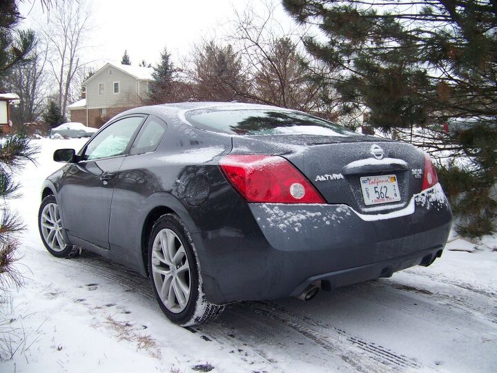 review 2010 nissan altima coupe