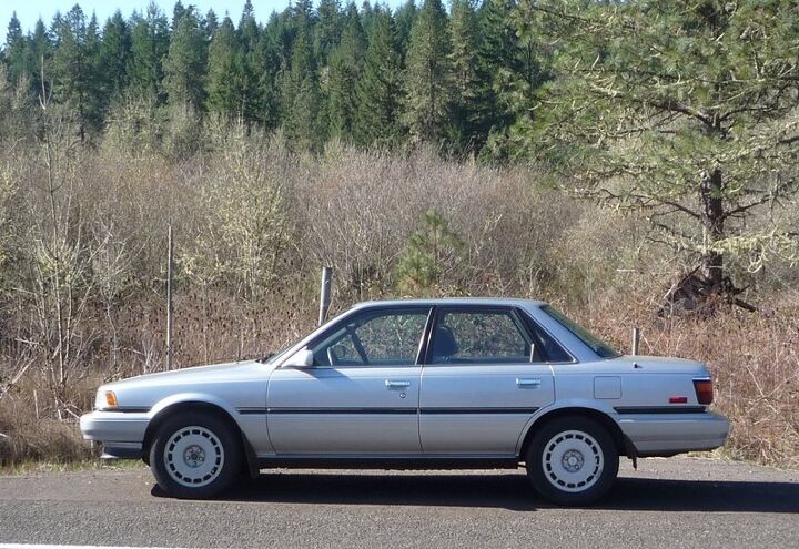 Curbside Classic Review: 1990 Toyota Camry LE V6
