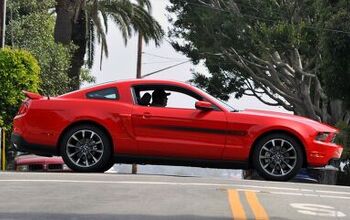 Review: 2011 Ford Mustang V6