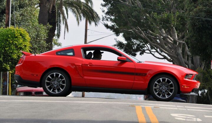 Review: 2011 Ford Mustang V6