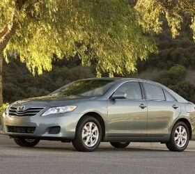 Review: 2011 Toyota Camry LE