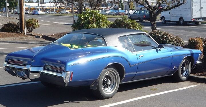 curbside classic 1972 boattail buick riviera