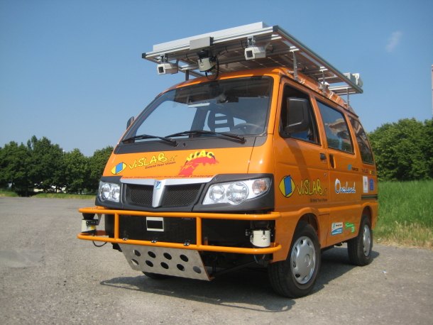 robovan ii italy to china untouched by human hands