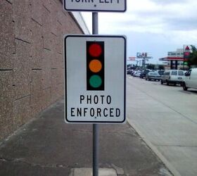 Houston, Texas Attempts to Hide Red Light Camera Safety Data