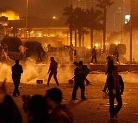 Carmakers Shutter Plants In Egypt As Riots Escalate