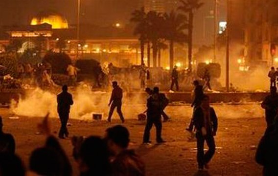 carmakers shutter plants in egypt as riots escalate