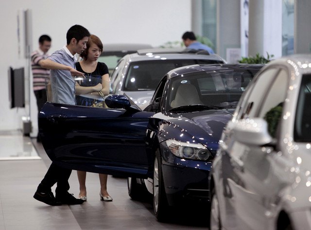 chinese buy more luxury cars than germans