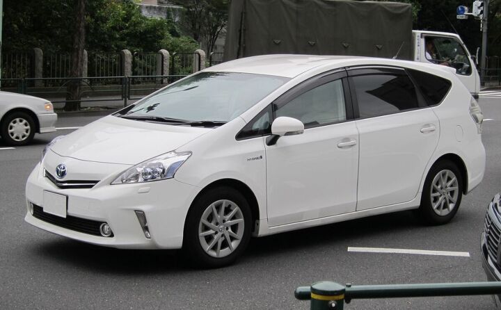 toyota prius v outsells volt in just 10 weeks