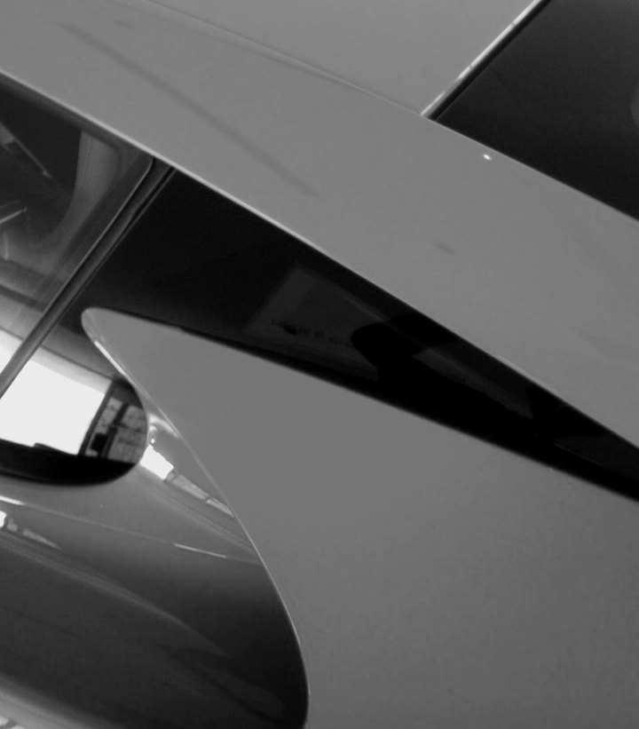 Vellum Venom: 2012 Lexus LFA