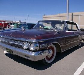Car Collector's Corner: 1962 Mercury Monterey 4 Door Hardtop