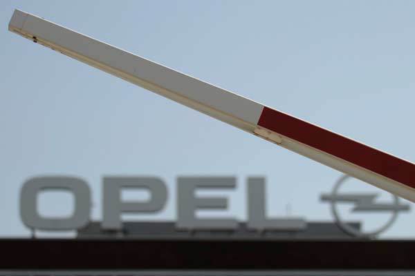 Opel Open To More Partners, Presents Restructuring Plan To No Applause