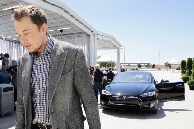 Tesla Slashes Model S Output