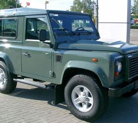 Land Rover To Revive The Defender As Entry-Level Offering