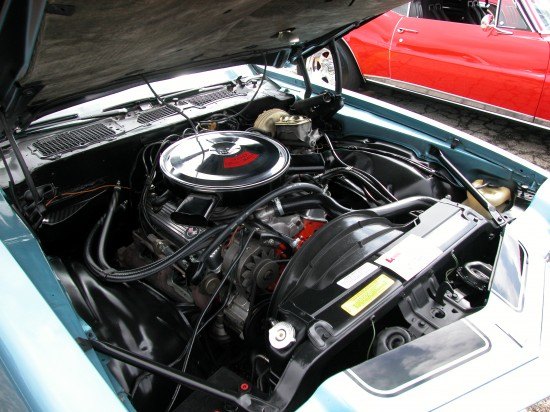 The 350 Cubic Inch Debate: Is The Chevy Small Block The Only Answer?