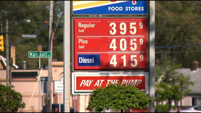 Michigan Legislators, Business Groups Debate Proposed Fuel Tax Hike