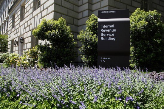 irs plug in vehicle credit cap data lacking accuracy detail