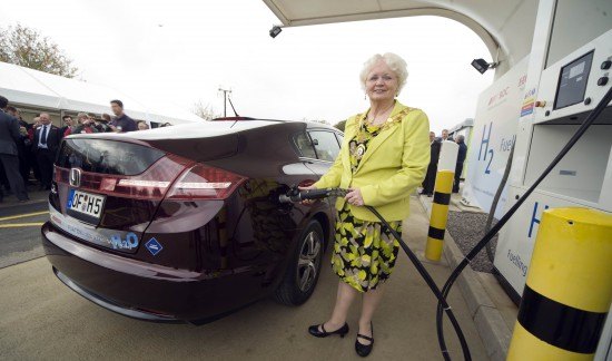 Honda UK Launches First Commercial Solar Hydrogen Facility