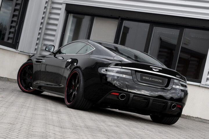 Aston Martin Plans To Raise Financing For Portfolio Expansion