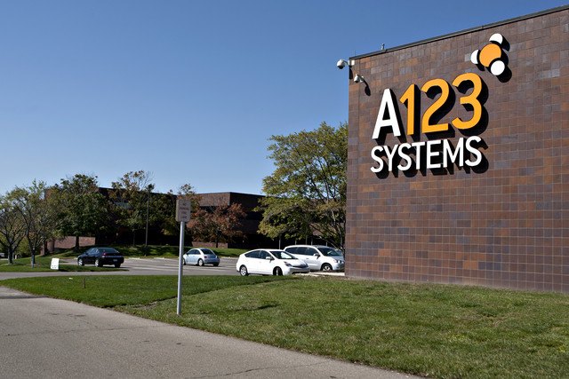 a123 systems suing apple ex employee for poaching engineers