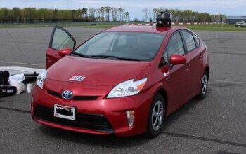 2015 Toyota Prius, Track Tested Review