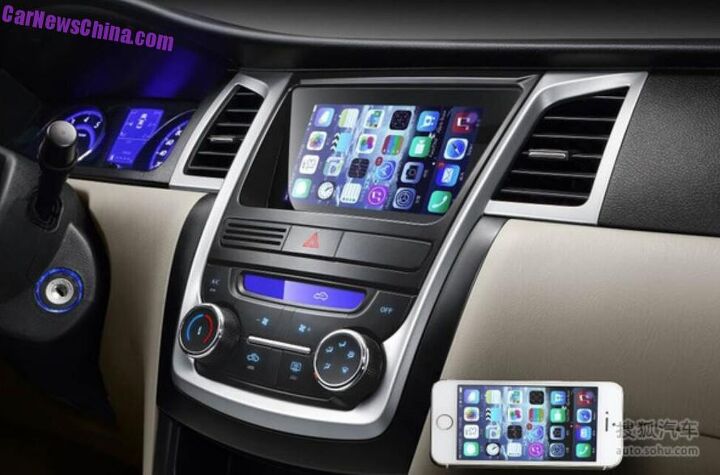 new geely mirrors your iphone screen sideways for guaranteed neck injuries