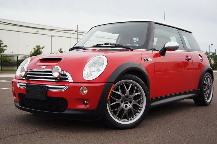 Digestible Collectible: 2004 MINI Cooper S