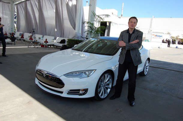 Elon Musk: 500-mile EVs By 2025