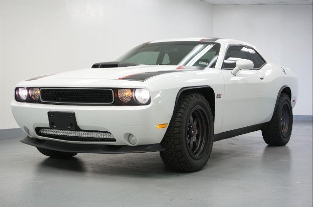 Digestible Collectible: 2014 Dodge Challenger SRT8 Off-Road