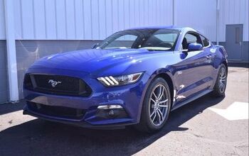 Ohio Ford Dealer, Selling 727HP Roush Mustangs for $39,995, Tells Hellcat to Step Outside