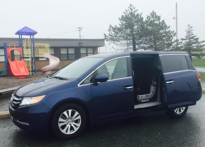 Long-Term Update: 10 Months In, Our 2015 Honda Odyssey Finally Has A Problem