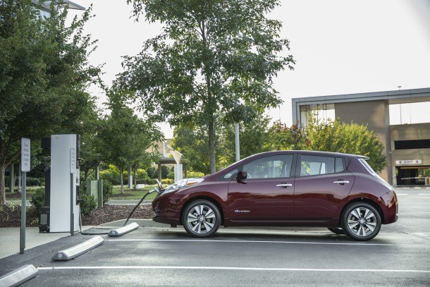 nissan really hopes free juice will be the leaf blower it needs to clear the lot