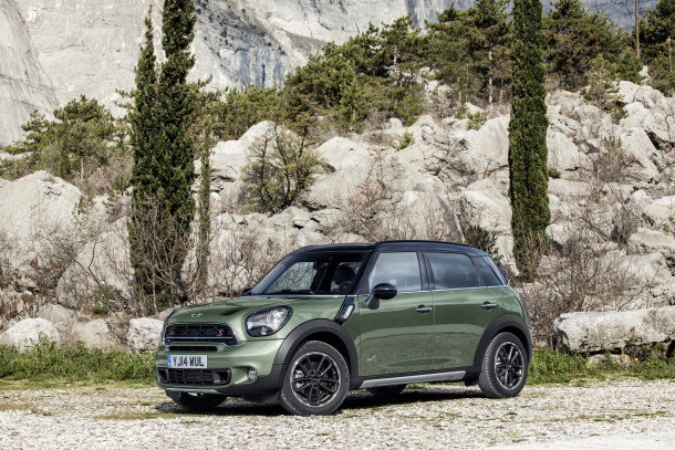 Mini Makes a Name Misnomer With Larger Countryman