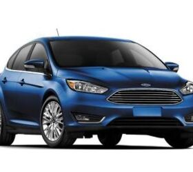 2017 Ford Focus Hatch Loses a Pedal