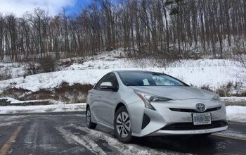 2017 Toyota Prius Review - Don't Make Fun of the Nerds