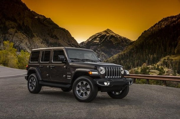 Here at Last: FCA Releases First Official Photos of the 2018 Jeep Wrangler