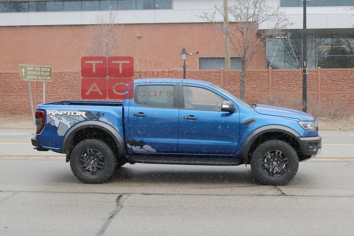 spied ford ranger raptor appears in snowy michigan thaws frozen hopes