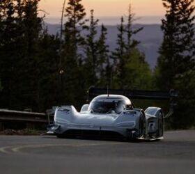 volkswagen i d r sets ludicrously fast qualifying time at pikes peak