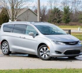 2018 Chrysler Pacifica Hybrid Limited Review - Hashtag Vanlife